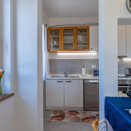 Apartman Vacation Helga *