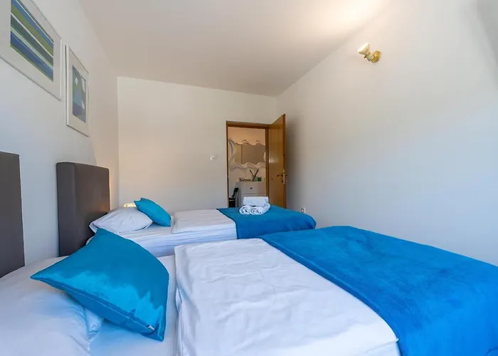 Vacation Helga Apartman *